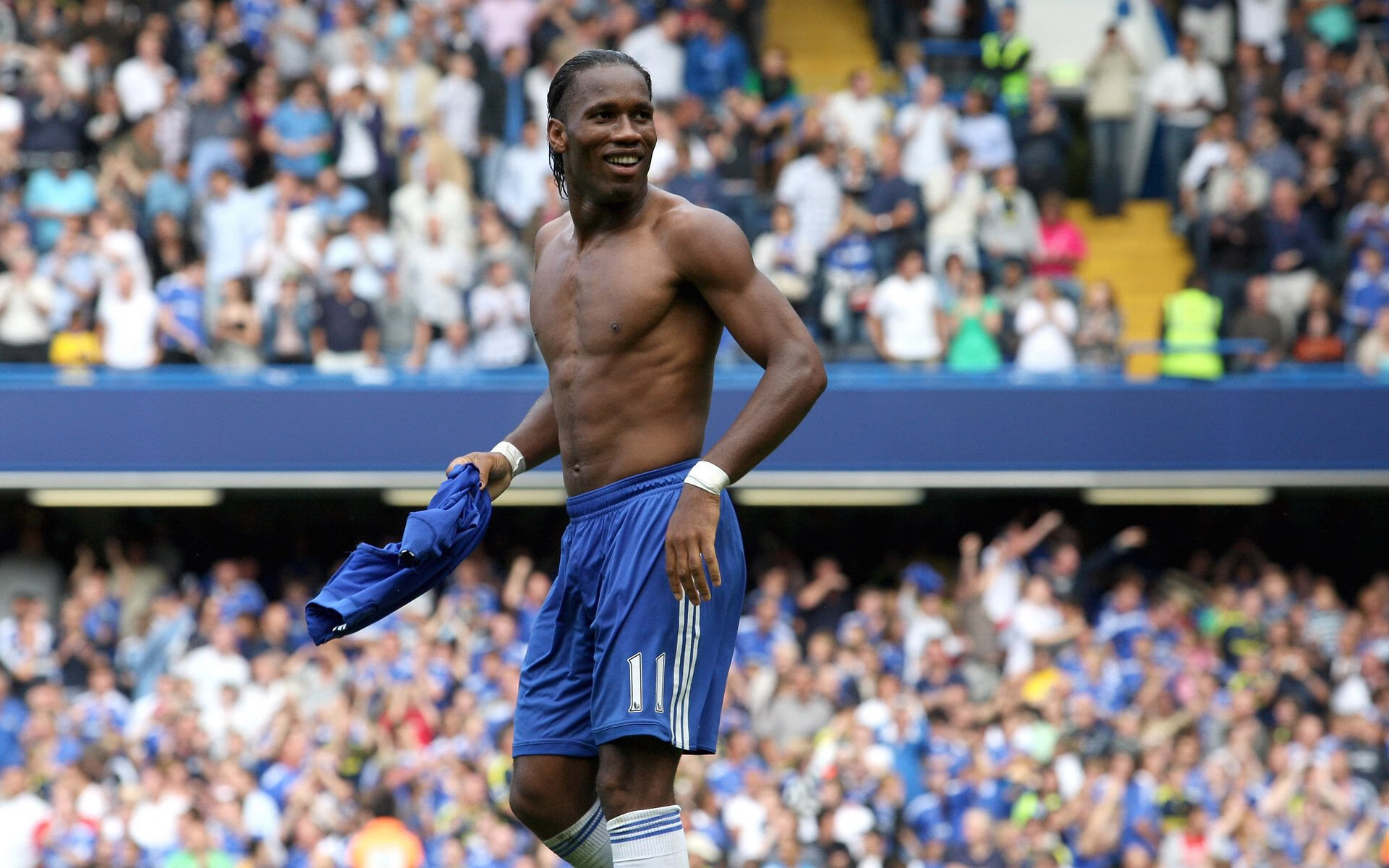 世界杯欧洲区预选赛大冷门 世界冠军客场不敌鱼腩球队